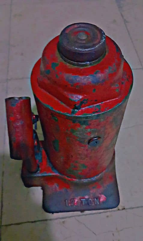 Hydraulic Bottle jack 2