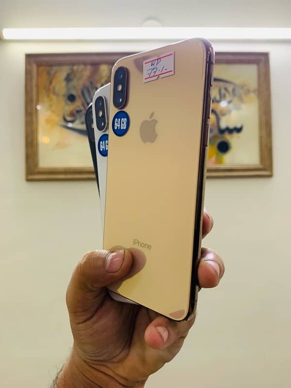 IPHONE XS NON PTA 5