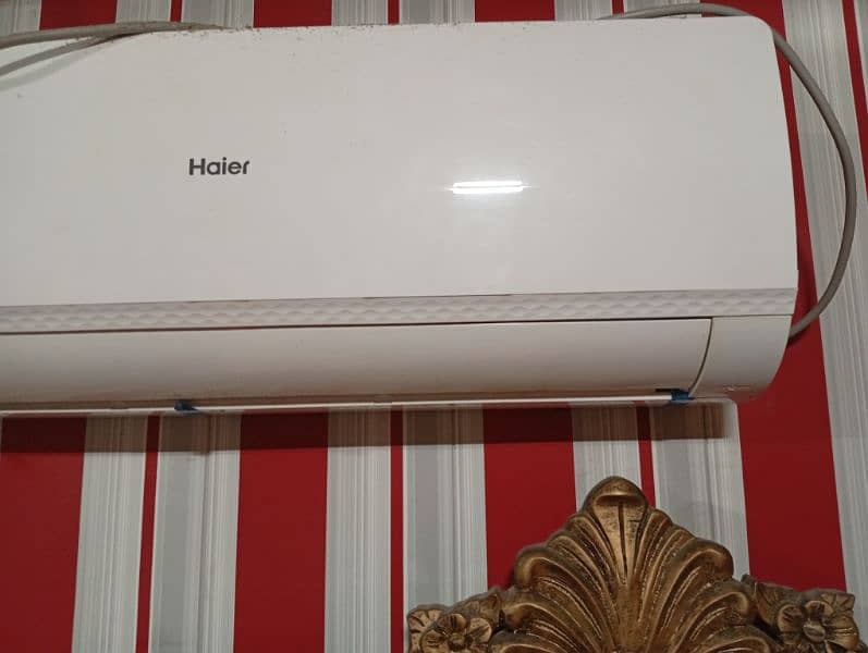 Haier AC 10/10 full genuine condition,sirf ek season Chala he 2