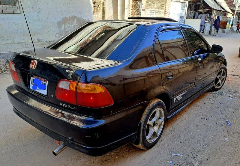 Honda Civic Vti Oriel 1999 Karak Frame 90% Original 2