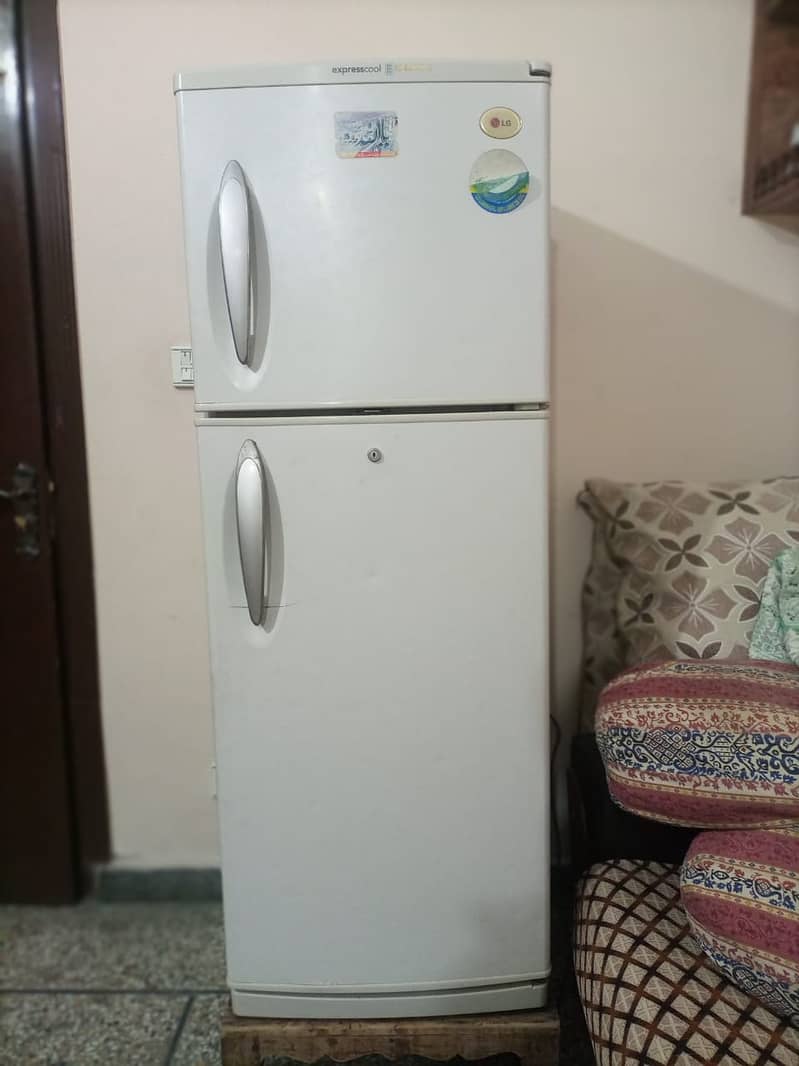 LG fridge Double Door A1 Condition 0