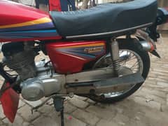 Honda 125 2010 model copy h latter nhi h 10/10 candition