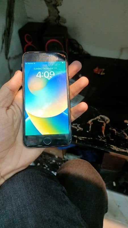 iphone 8 available 0