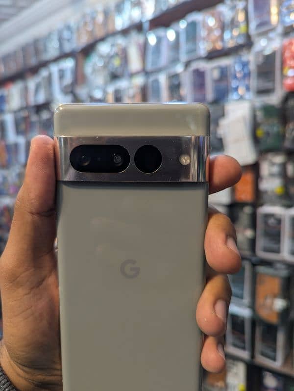 Google pixel 7 Pro US Stock 3