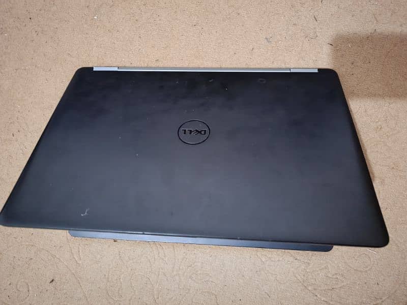 Dell Latitude E5570 - i5 6th generation - 8, 512gb 5