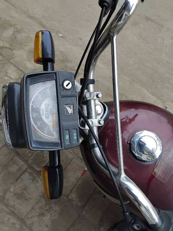 Honda cd 70 5