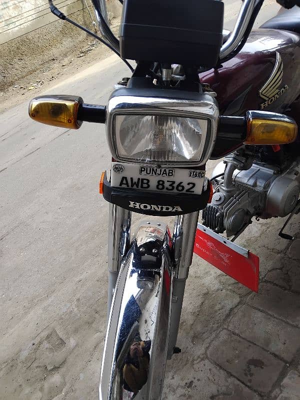 Honda cd 70 6