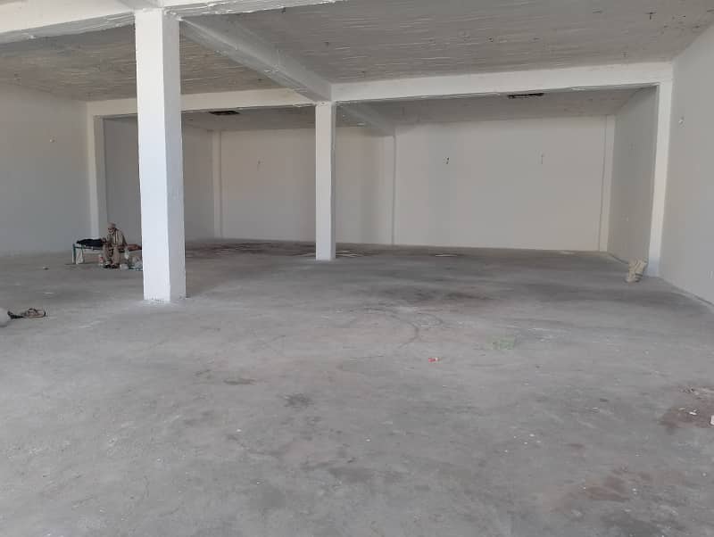 1 Kanal Warehouse Available For Rent 2