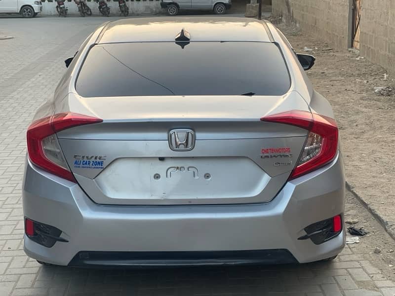 Honda Civic Oriel 2017 3