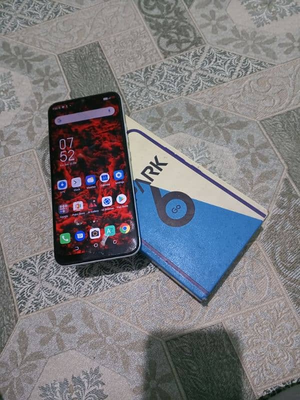 Tecno Spark 6 Go 4/64 with Box. 4