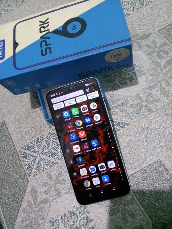 Tecno Spark 6 Go 4/64 with Box. 5