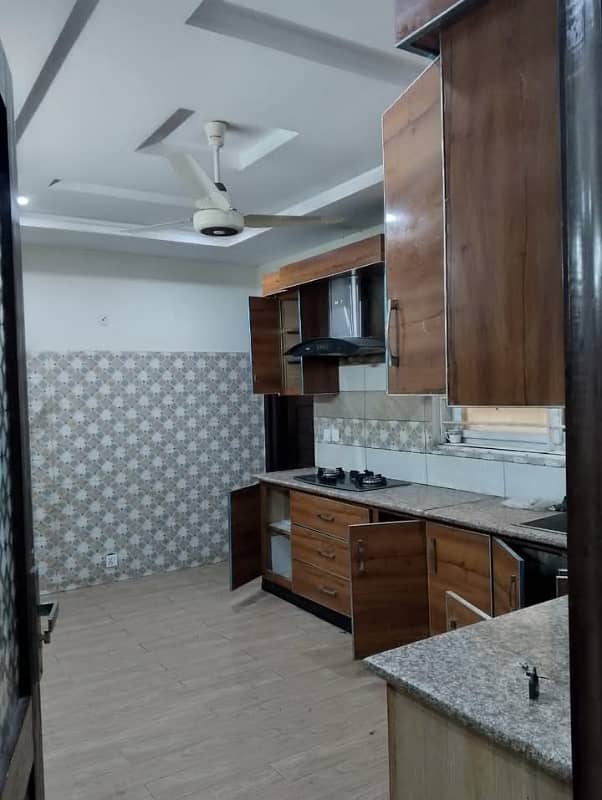 Brand New kanal Upper portion available for rent 0