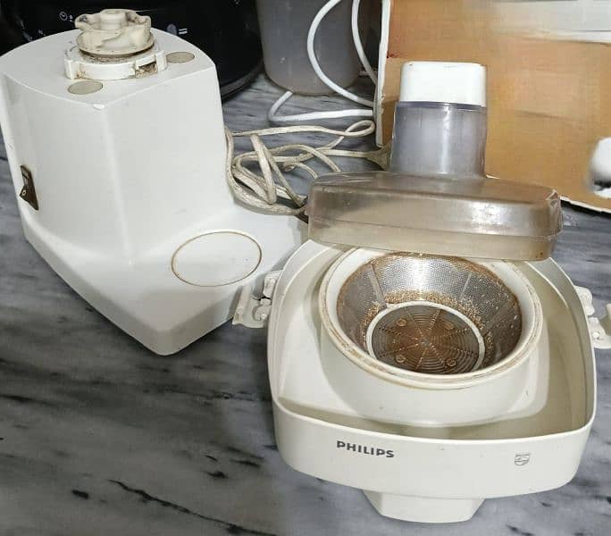 Philips Juicer & Annex Juicer / blender machine 1