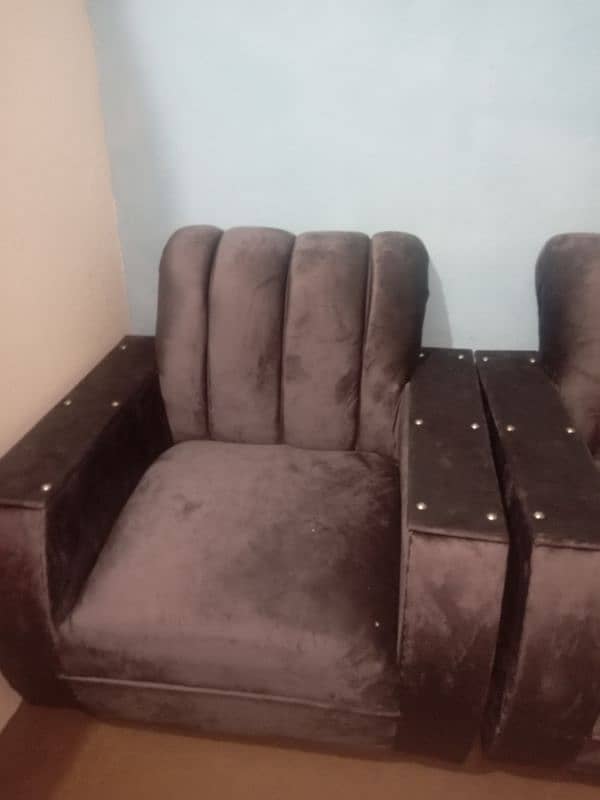 5 seater sofa 3