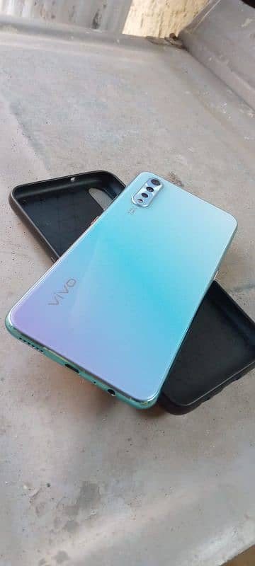 vivo s1 4/128 1