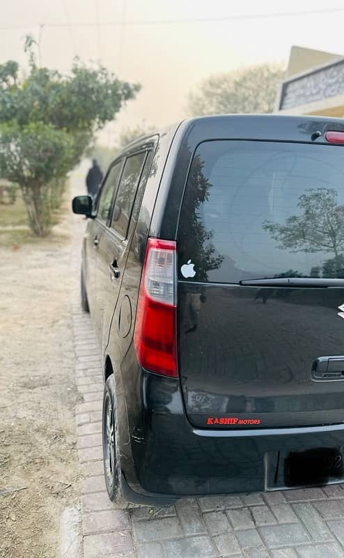 Suzuki Wagon R 2015/2018 4