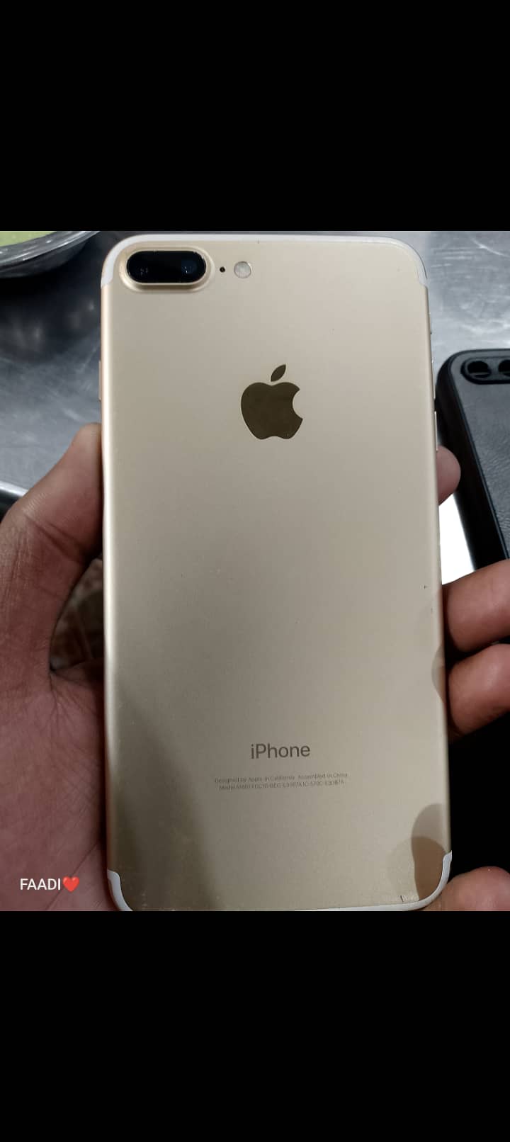 Apple iPhone 7 Plus 0