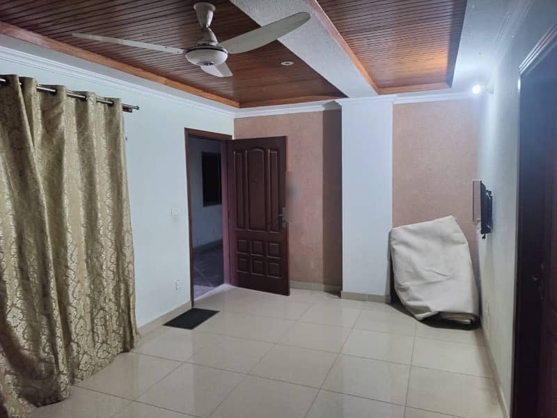 Flat Of 700 Square Feet In G-15 Markaz For rent 0