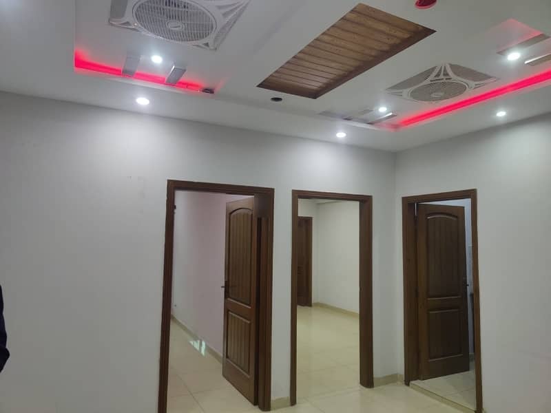 Flat Of 700 Square Feet In G-15 Markaz For rent 1