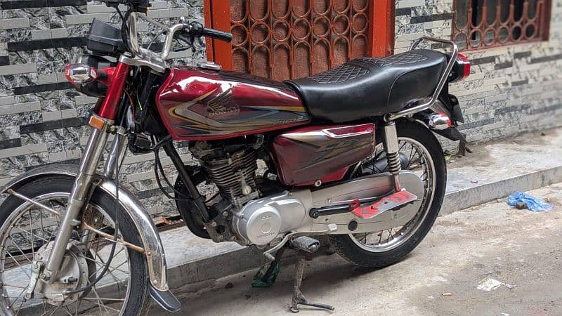 Honda CG 125 2018/19 model total janiun Home used 1st owner 3