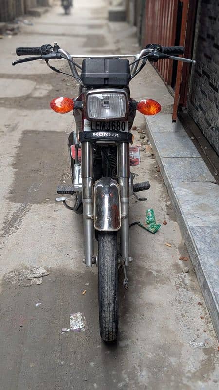 Honda CG 125 2018/19 model total janiun Home used 1st owner 4