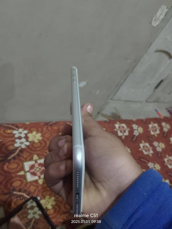 non pta 7plus in good condition 1