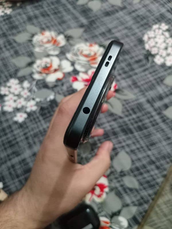 Redmi A3 for sale im good condition 0