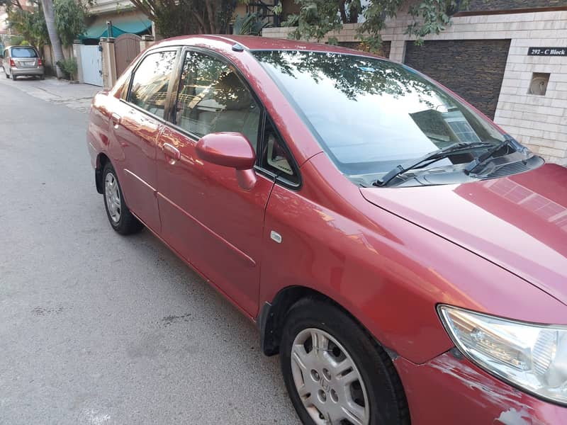 Honda City IDSI 2006 - Low Mileage - Manual 9