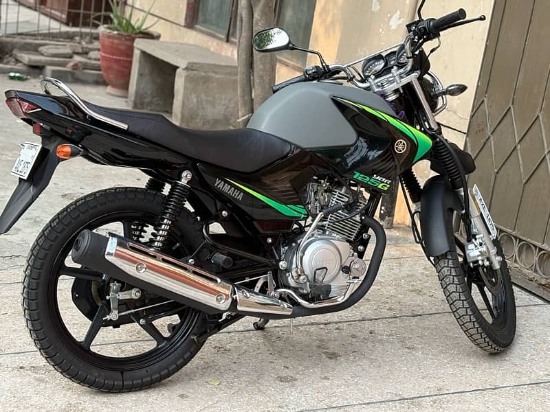 Yamaha YBR 125G | Model 2024 | Urgent Sale | Total Geniune 2