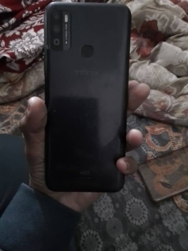 Infinix hot 9 play used ha 5