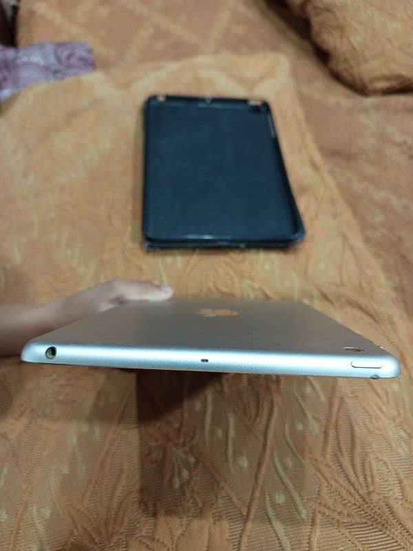 iPad mini capacity 13GB 5