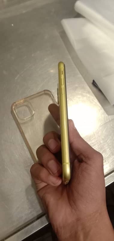 iPhone 11 DHA Lahore Mbl  condition 10/10  WhatsApp No 03238774574 15