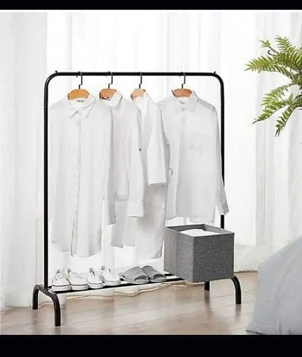 clothes hanging stand 1