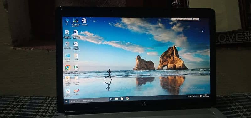 Dell Inspiron 1545 for Sale Just Like New Condition 4