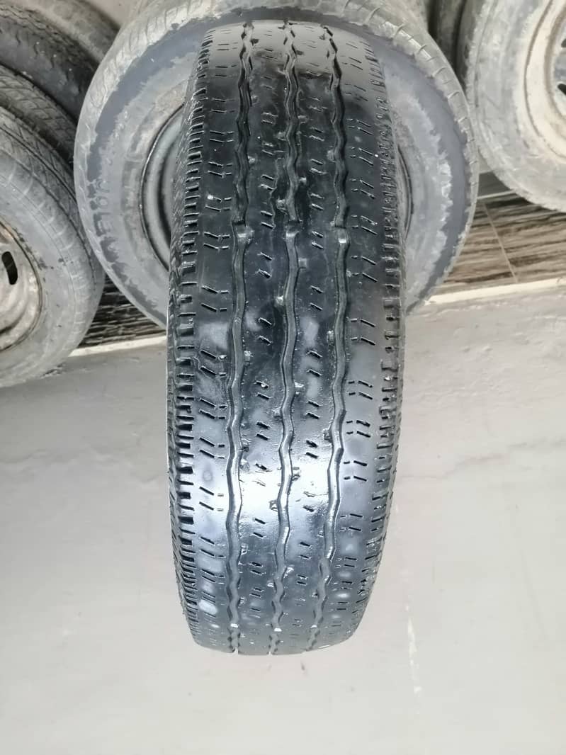 2 addad (Two) Tubeless tyres ka set size 145  R12 available for sale. 4