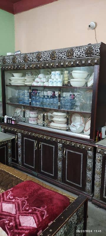 Showcase And Dressing Table,  in Very Reasonable price, Good Condition 3