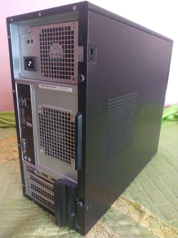 DELL OPTIPLEX 3020 1