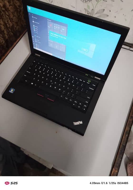 Lenovo laptop  core i5\3rd M processor 5