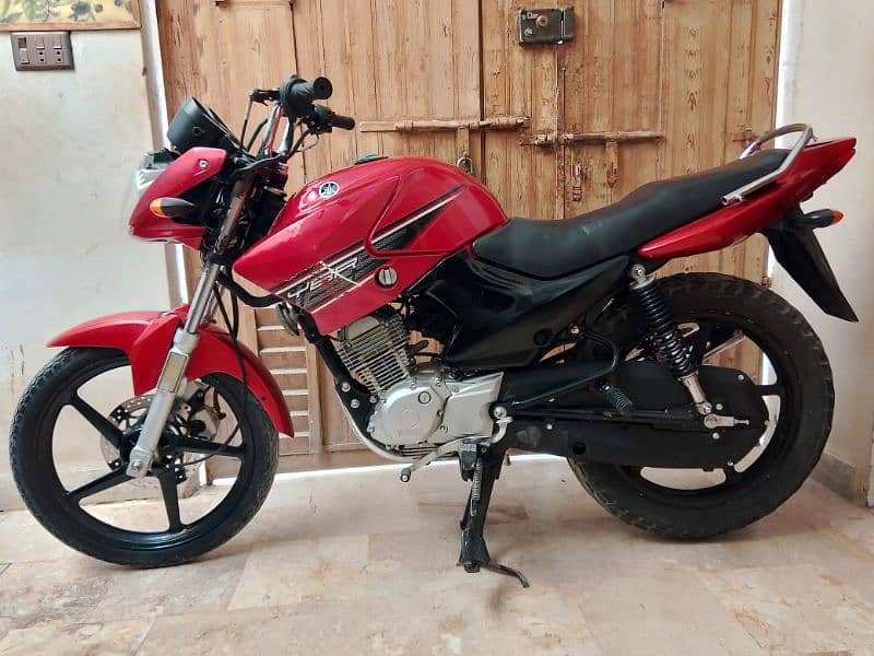 Yamaha YBR 125 ESD, Japanese Model 0