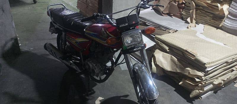 2019 model Honda 125 for sale self used 2