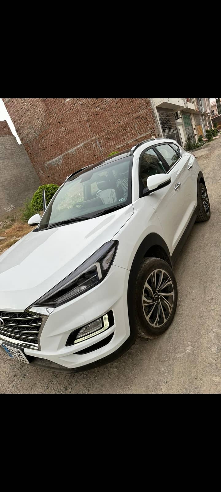 Hyundai Tucson awd 2022 model 4