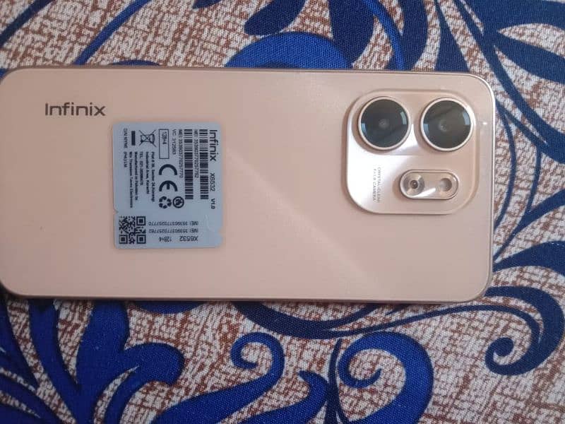 infinix smart 9 , 8/128 storage 5