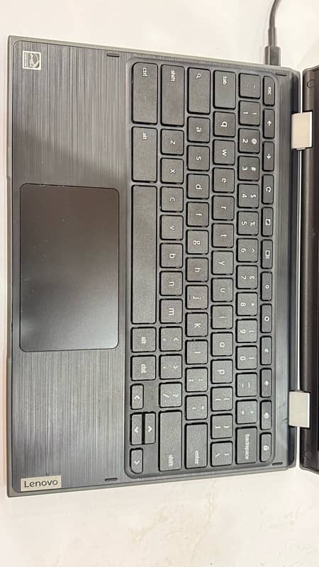 Lenovo 300e Chrome Book 2nd Generation 2