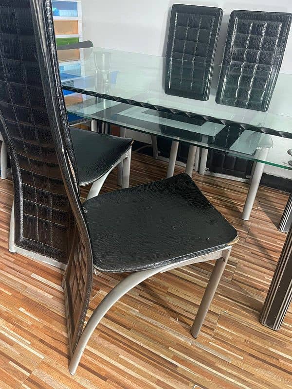 Dinning table 5*4 6 chairs 3