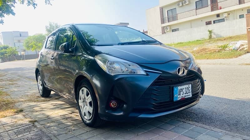 Toyota Vitz 2017 12