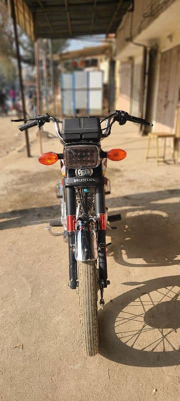 HONDA 125 model 2015 4