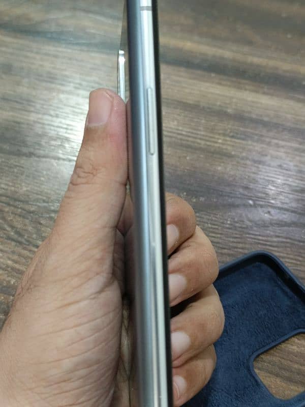 Selling My OnePlus 8t 2