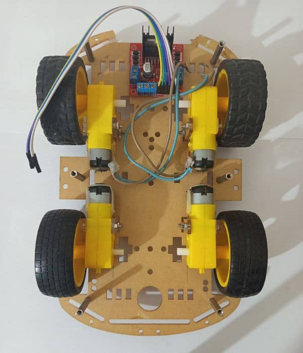 4WD RC Car Chassis with L298N Driver 1