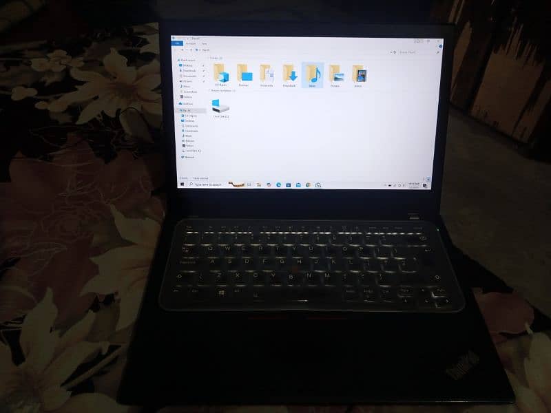 Lenovo  i5 7th generation  thinkpad t470 slim fingerprint laptop 10