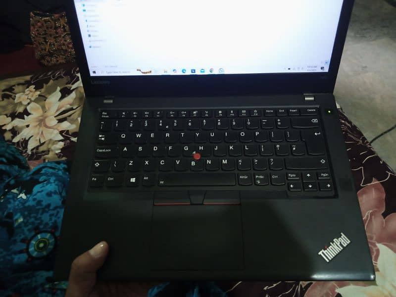 Lenovo  i5 7th generation  thinkpad t470 slim fingerprint laptop 11